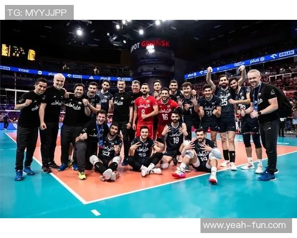 杭州足球队在总决赛积分榜上以60分稳居第一名展现强劲实力